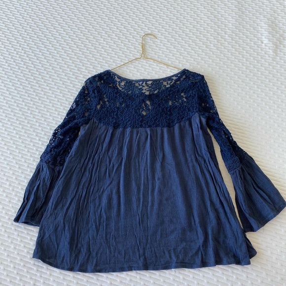 Blue Lace Peasant Blouse - Picture 3 of 3